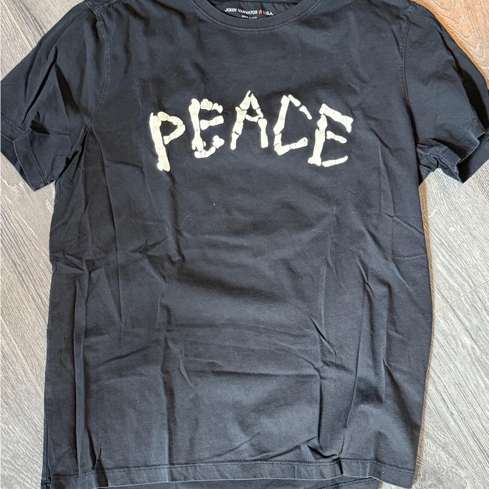 John Varvatos Black Tee with Cream Graphic